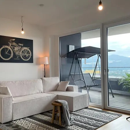 Rooftop Apartment-with Birdview Balcony Apartment Linz